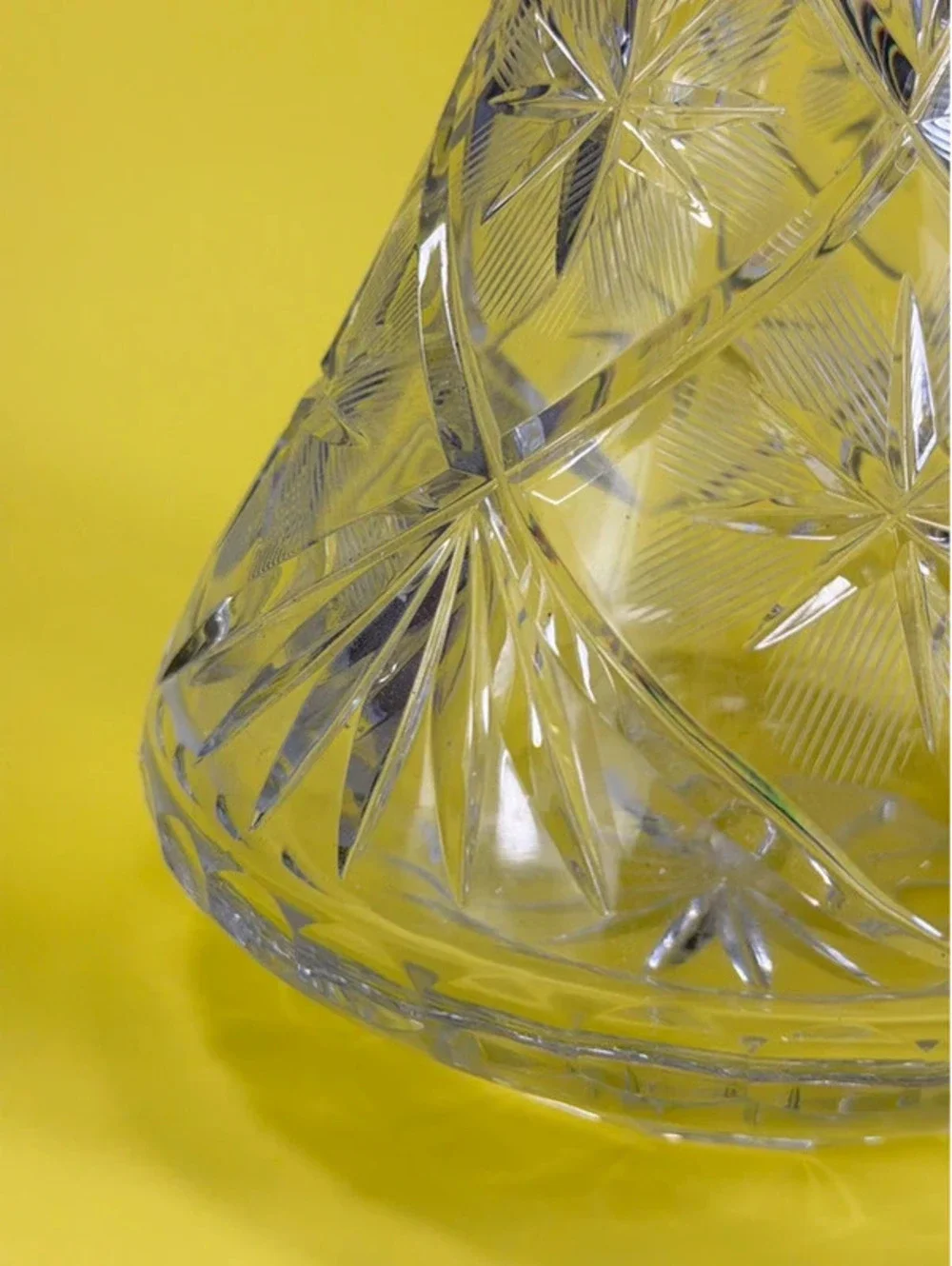 Crystal Glass Decanter or Vase - Vintage Starburst Pattern